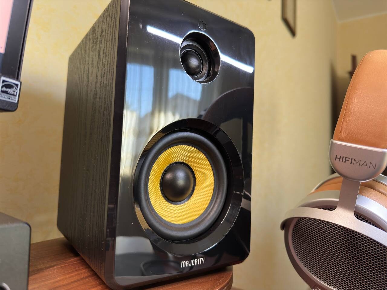 Majority D40X: Recensione degli speaker attivi
